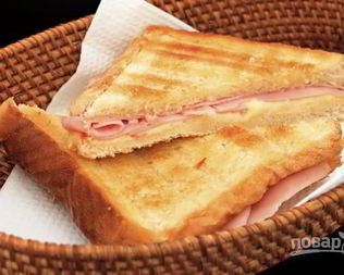 Бутерброды с колбасой