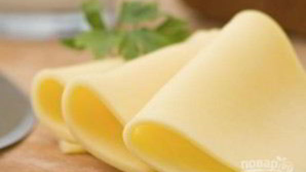 бутерброды с колбасой