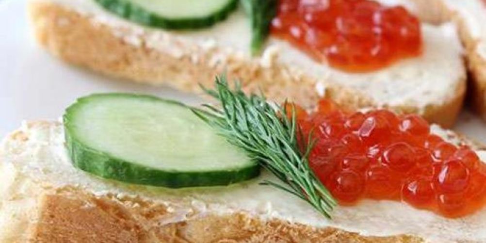 Рецепт бутербродов с красной икрой