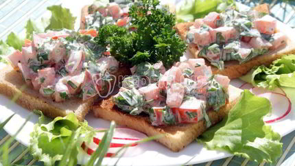 Бутерброды с помидорами