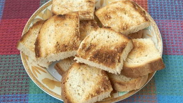 бутерброды с сардинами и плавленым сыром