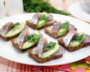 Бутерброды с сельдью