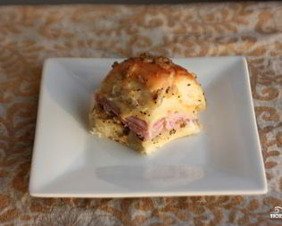 Горячие бутерброды на праздничный стол