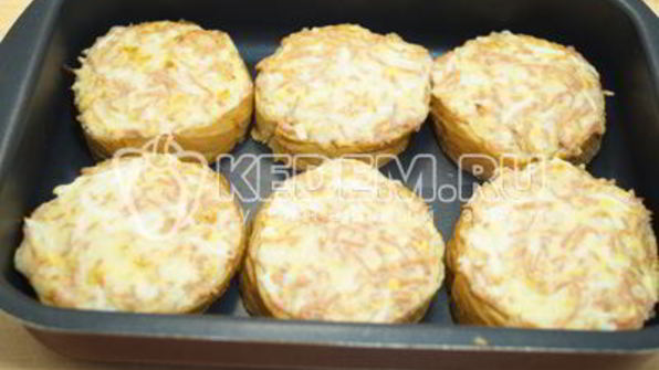 горячие бутерброды с колбасой