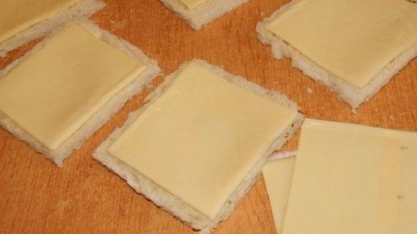 горячие бутерброды с сыром