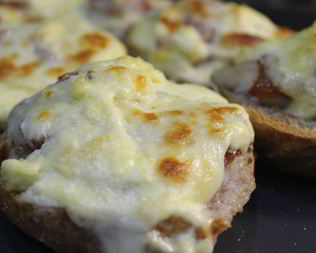 Бутерброды с красной рыбой