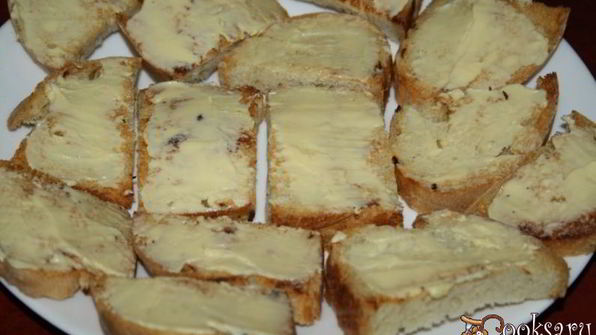 супер-икорные бутерброды на домашней чиабатте