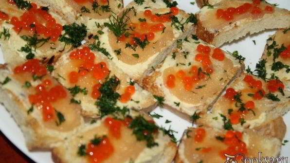 супер-икорные бутерброды на домашней чиабатте