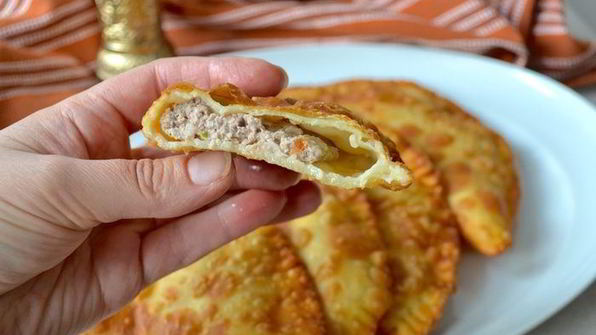 чебуреки на заварном тесте