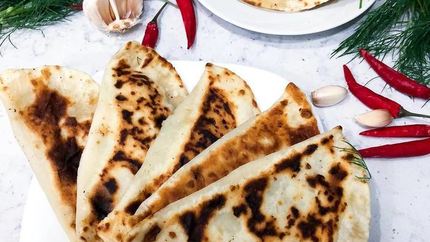 Чебуреки с мясом и сыром