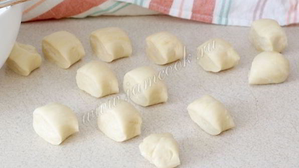 чебуреки с творогом и зеленью