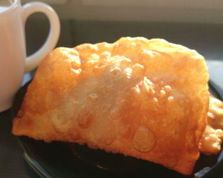 Мини-чебуреки из заварного теста