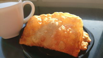 Мини-чебуреки из заварного теста