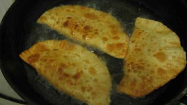 первые чебуреки