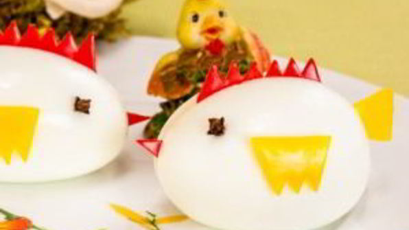 фаршированные яйца цыплята