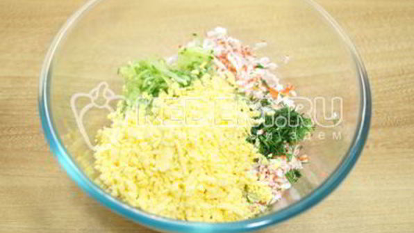 яйца фаршированные крабовыми палочками