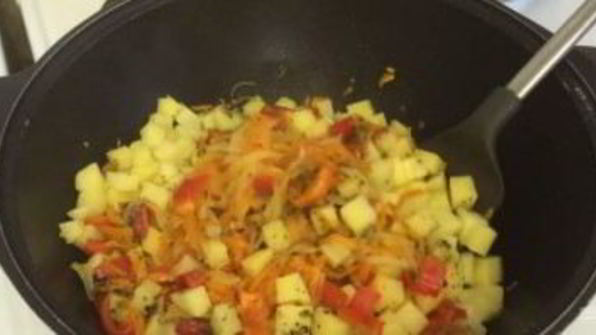 баклажанная икра очень вкусная