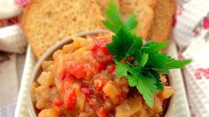 Икра заморская — баклажанная