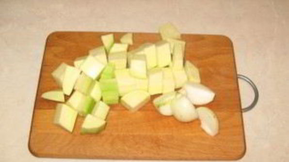 кабачковая икра с майонезом и пастой