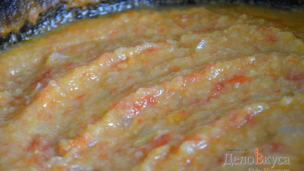 кабачковая икра с помидорами