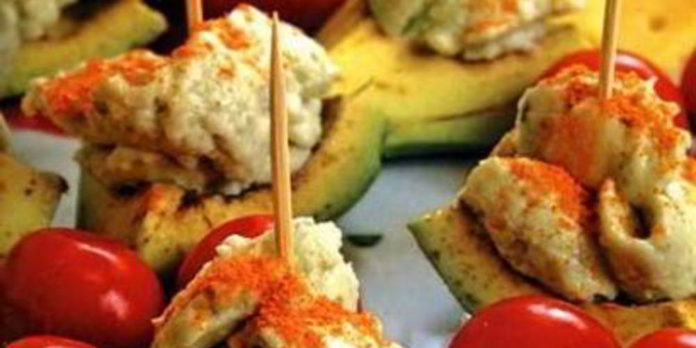 Рецепт канапе из авокадо и сыра рокфор