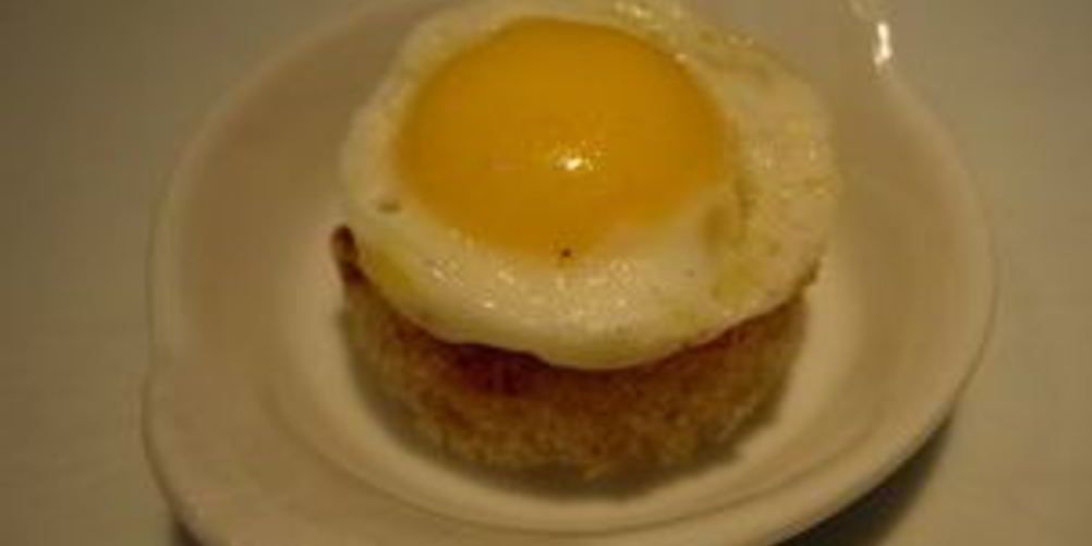 Рецепт канапе иза яица ны завтрака