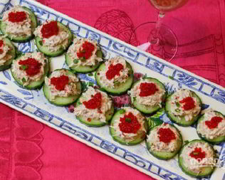 Канапе с крабовым мясом