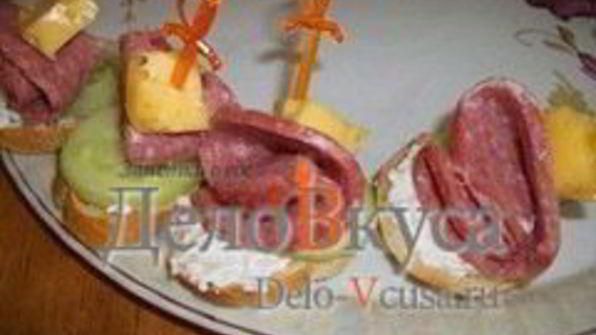 канапе с закуской из творога