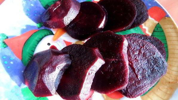 рыбное канапе на маринованных яйцах