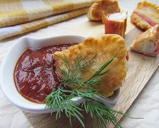 Крабовые палочки в кляре с чесноком