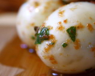 Маринованные яйца по-пьемонтски