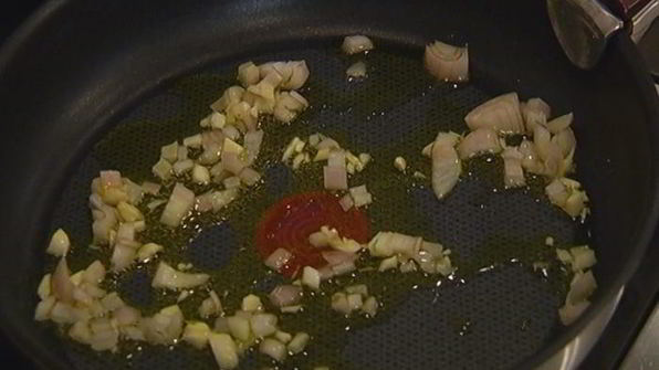 фриттата со шпинатом и ветчиной