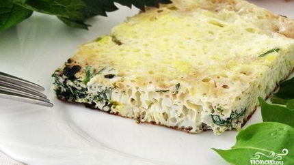 Омлет на кефире в мультиварке