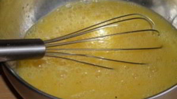 омлет на кефире в мультиварке