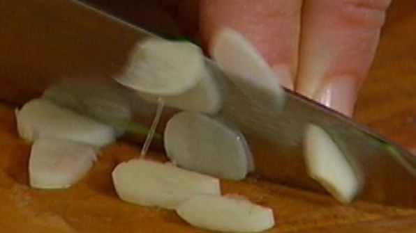 омлет с баклажанами, помидорами и луком