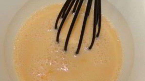 омлет с сыром в мультиварке