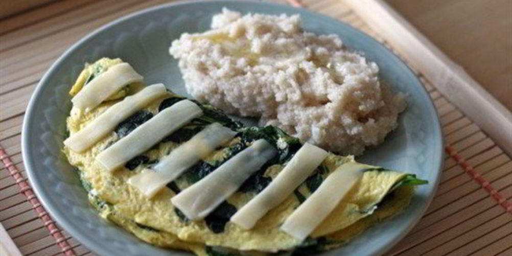 Рецепт омлета со шпинатом и фетой