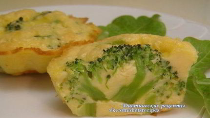 Запеченный омлет с брокколи
