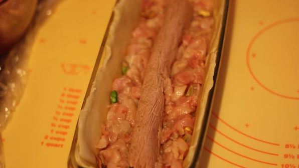 мясной пирог паштет в коре