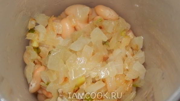 паштет из фасоли с кунжутом