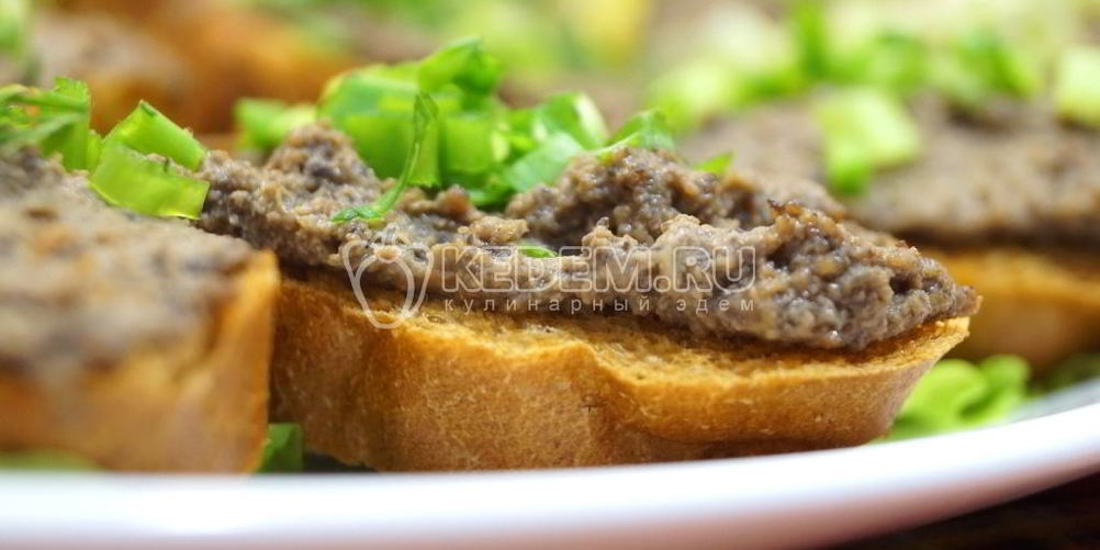 Рецепт паштета из куриной печени с грибами