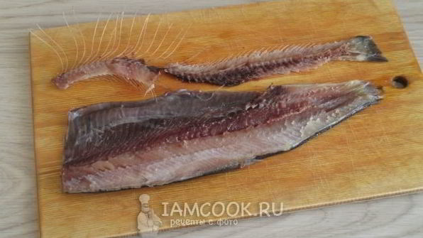 паштет из селедки и яблок