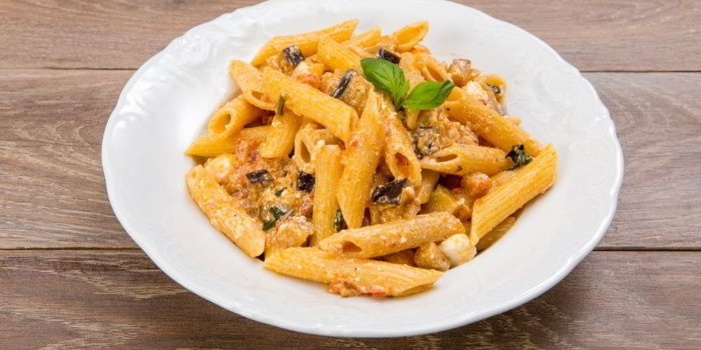 Рецепт пенне с баклажанами и фетой