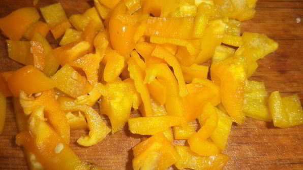 помидоры, фаршированные курицей, перцем и консервированными шампиньонами