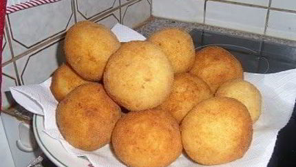 Рисовые шарики фаршированные