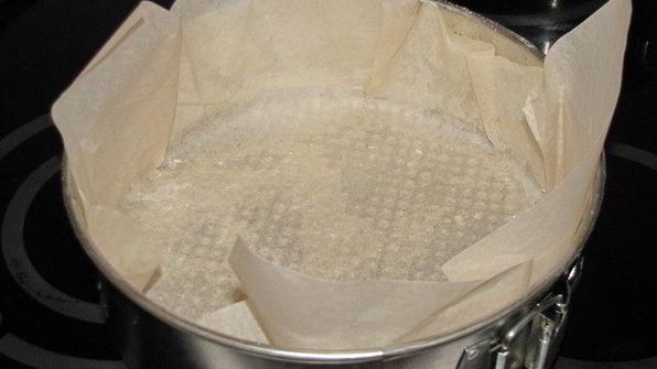 булочки-роллы с грибным дип-соусом