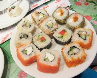 Домашние роллы Калифорния