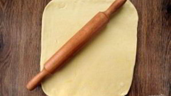 гигантский коричный ролл