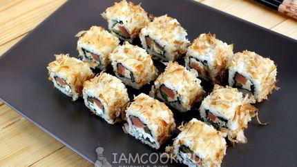 Роллы Бонито со стружкой тунца