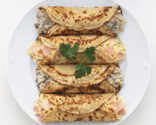 Роллы из блинов